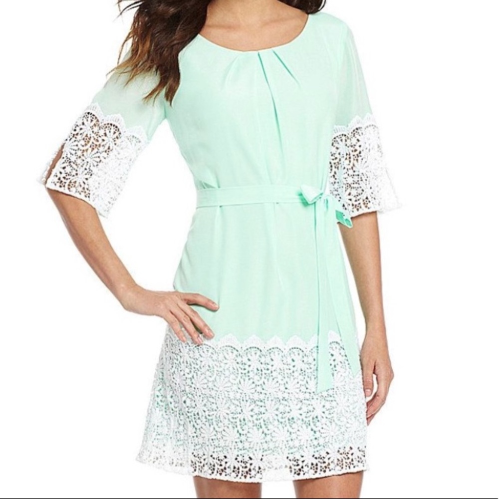 Gianni Bini Mint Nancy Dress With Lace Details